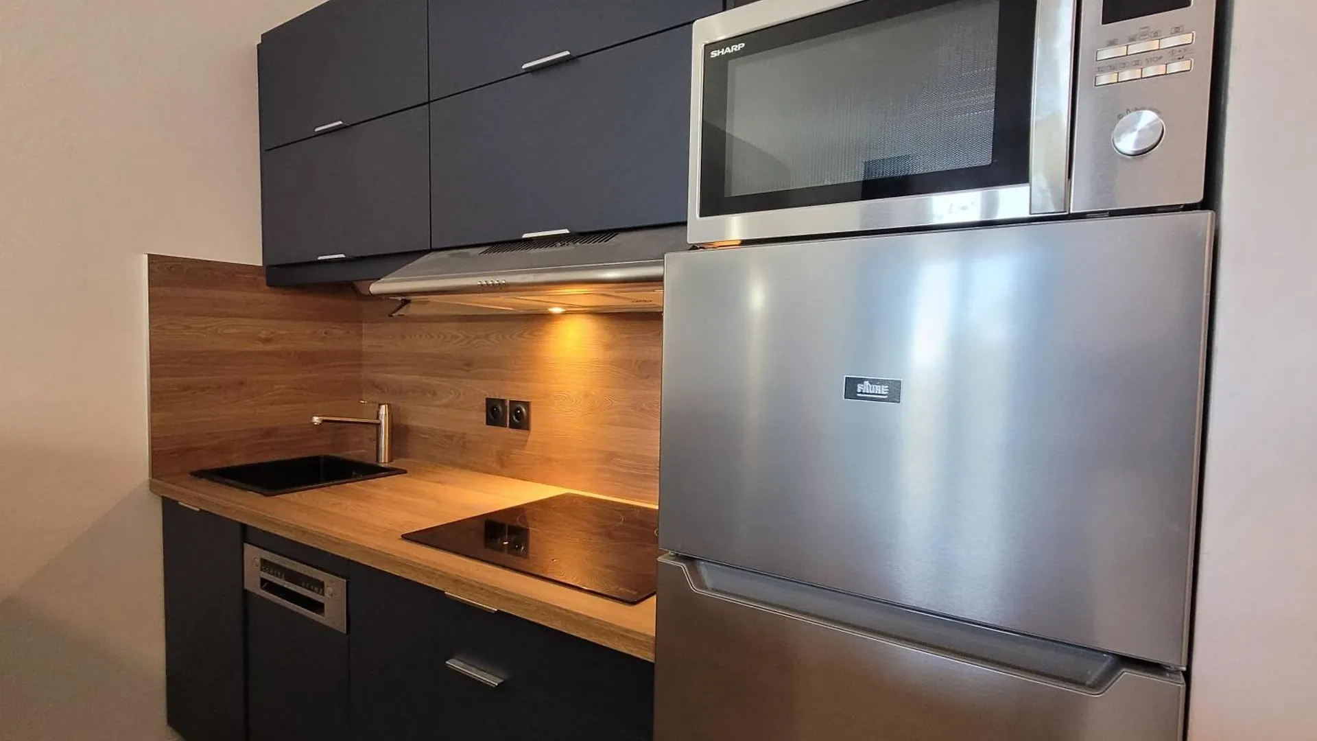 Appartement 3P Dans Maison Bourgeoise - 6 Personnes - Vue Mer - Parking Cannes 0*,