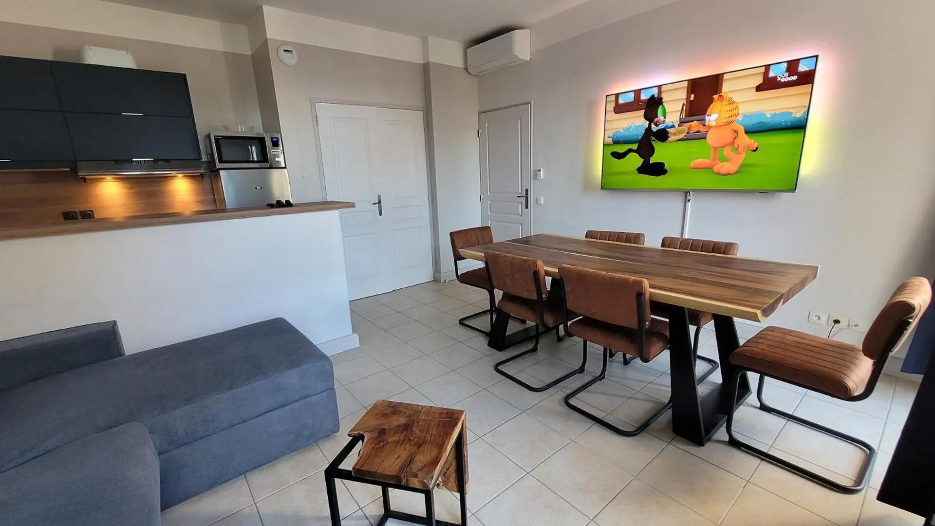 Appartement 3P Dans Maison Bourgeoise - 6 Personnes - Vue Mer - Parking Cannes